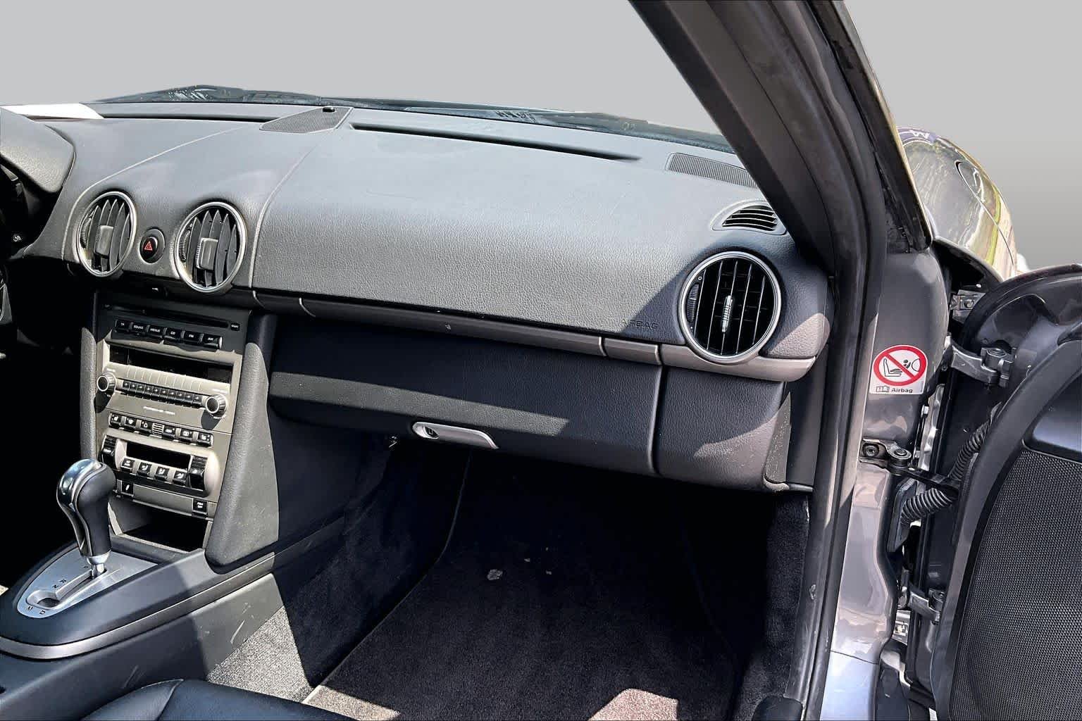 Used 2005 GRAY Porsche  image 21