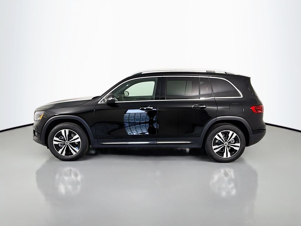 Used 2025 Black Mercedes-Benz GLB 250 image 2
