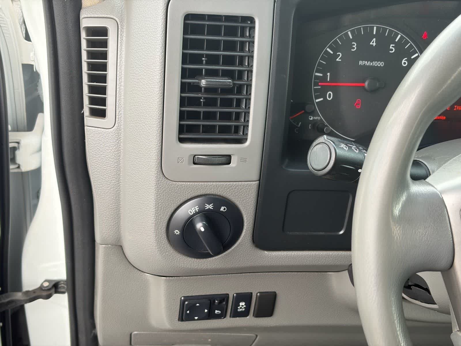 2018 Nissan NV Cargo S - Photo 19