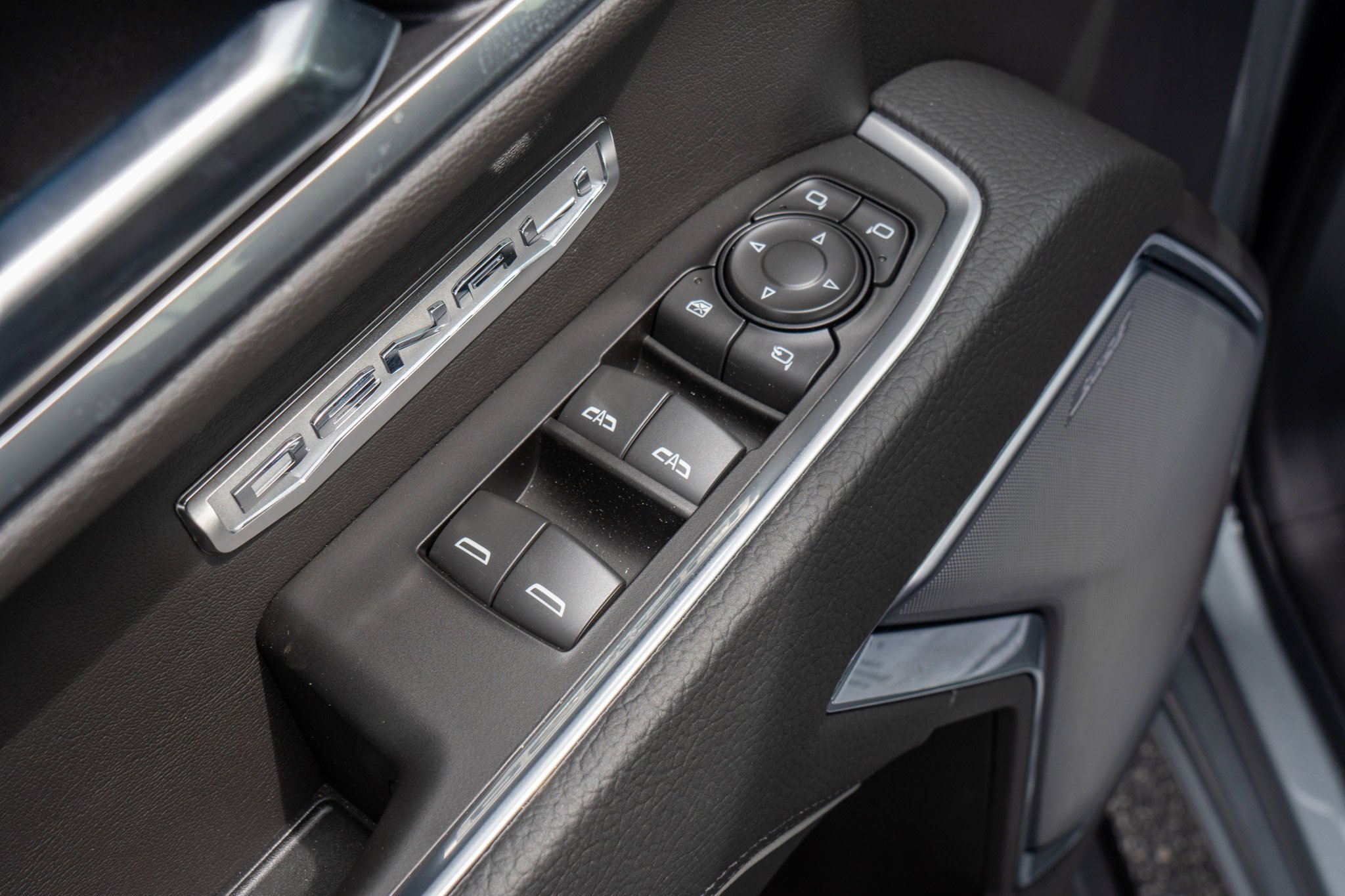 2026 GMC Sierra 1500 Denali - Photo 13