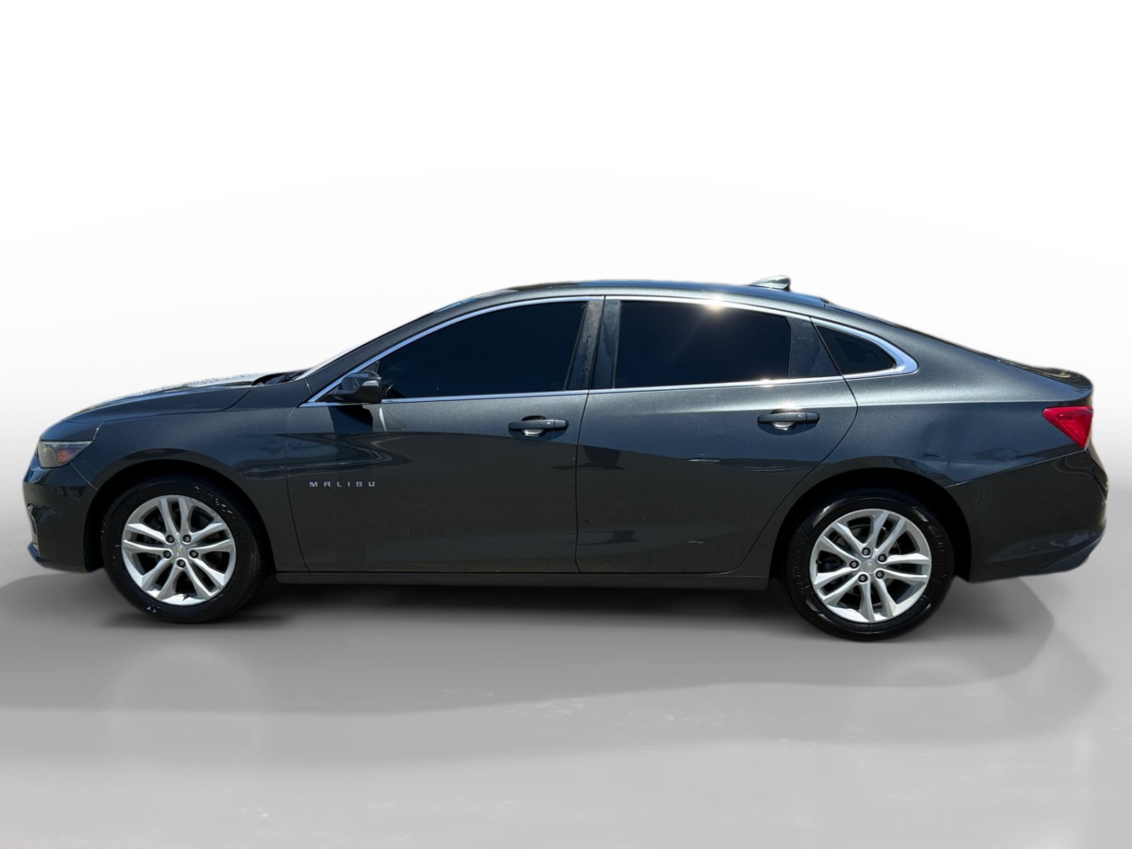 Used 2018 Chevrolet Malibu 1LT with VIN 1G1ZD5ST7JF236474 for sale in Vallejo, CA