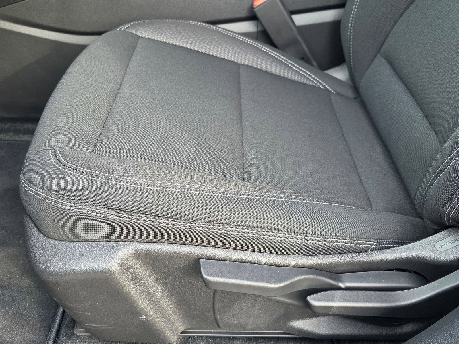 2026 Chevrolet Blazer EV LT - Photo 23