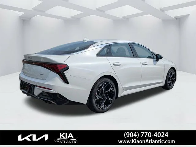 New 2026 Snow White Pearl Kia GT-Line FWD image 3