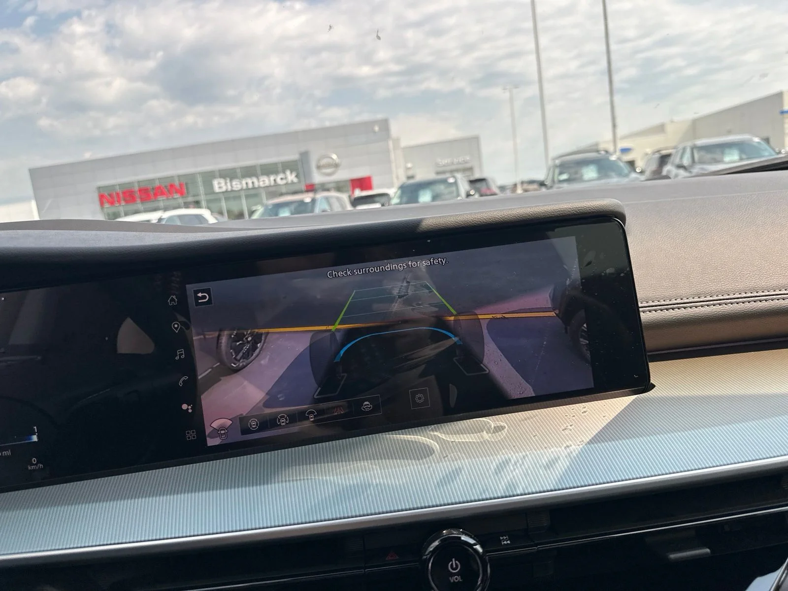 New 2026 Scarlet Ember Tintcoat Nissan Platinum image 63