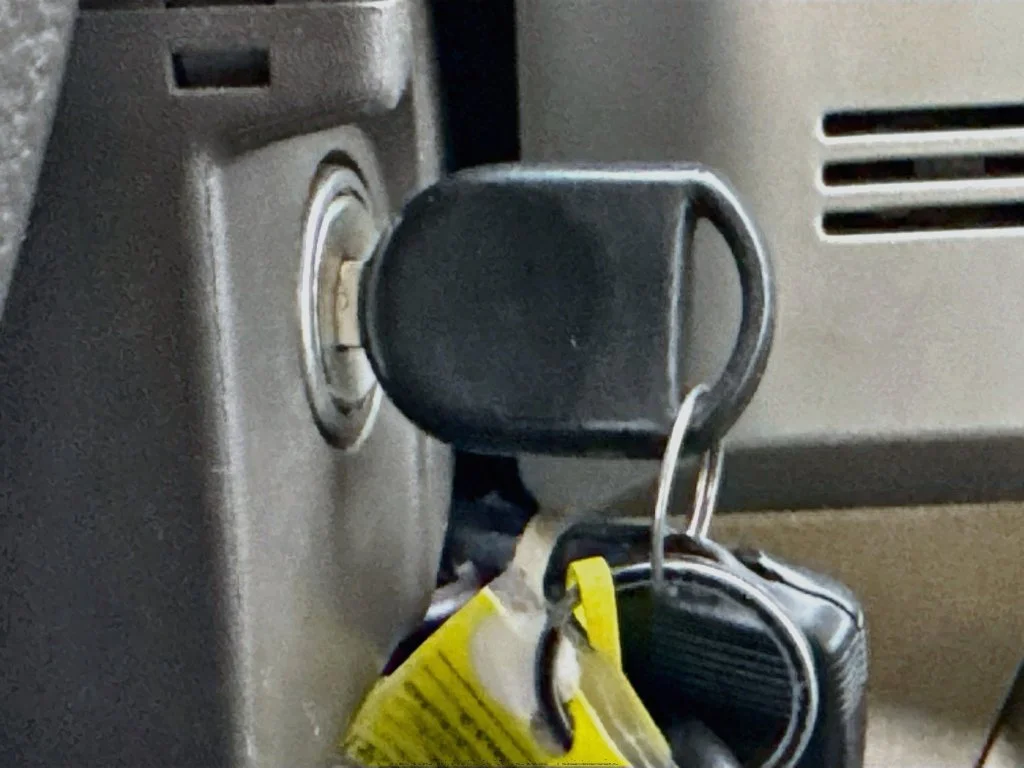 Used 2009 White Ford Lariat image 18