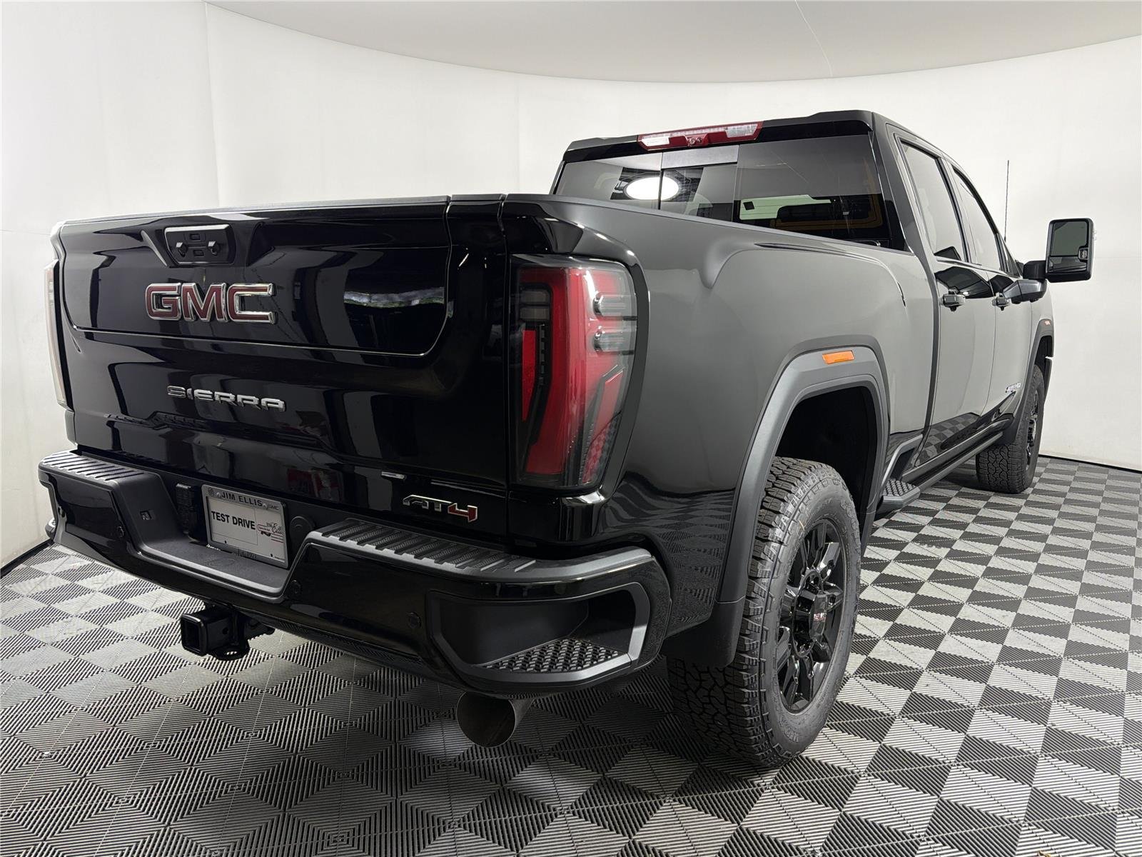 2026 GMC Sierra 2500HD AT4 - Photo 6