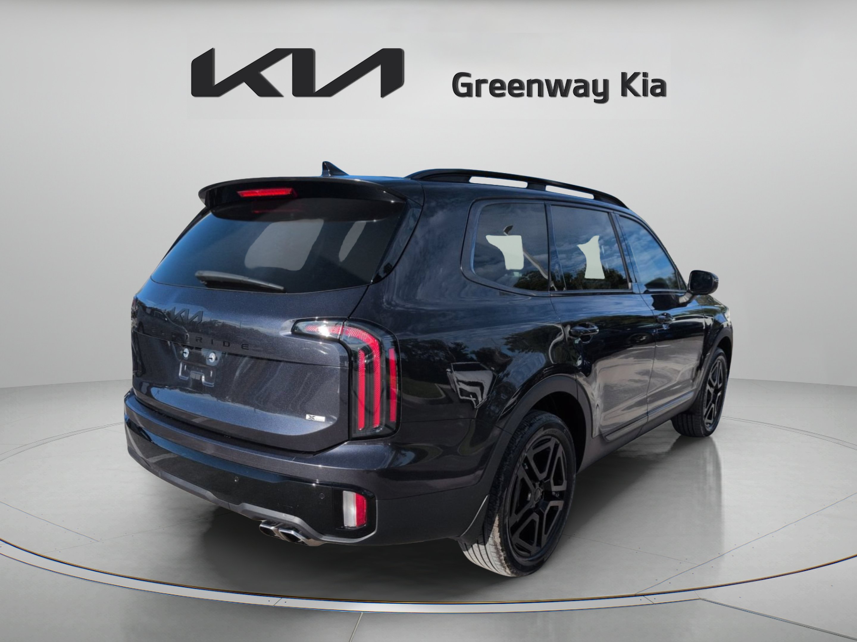 Certified Used 2025 Panthera Metal Kia EX X-Line image 8