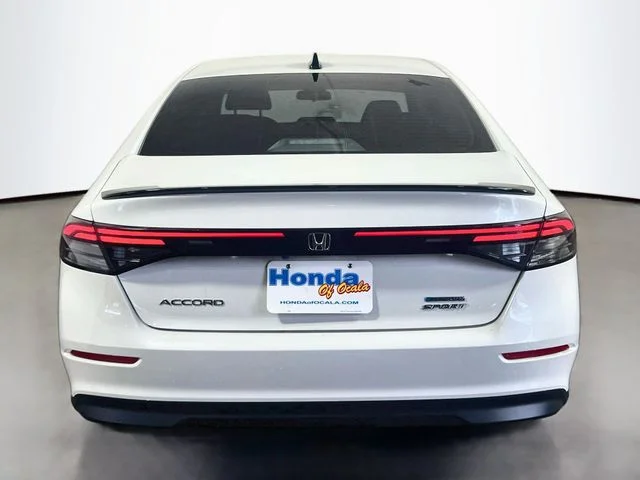 Used 2024 Platinum White Pearl Honda Sport image 22