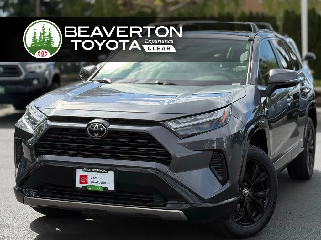 2025 Toyota RAV4 Hybrid SE AWD's photo
