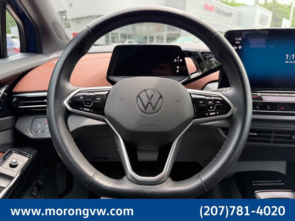 Used 2022 Blue Volkswagen Pro S image 31