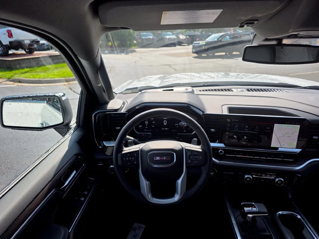 2026 GMC Sierra 1500 SLT - Photo 13