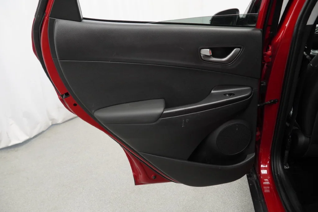 Used 2019 Red Hyundai Ultimate image 38