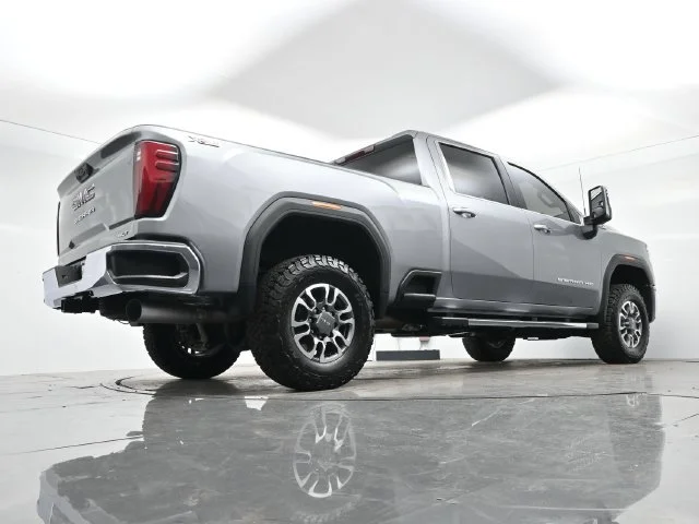 Used 2026 Sterling Metallic GMC SLT image 29