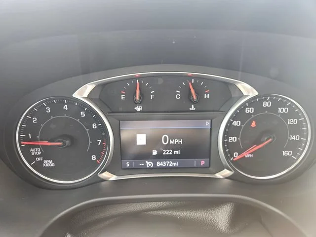 Used 2021 CAYENNE RED TINTCOAT GMC SLT image 15
