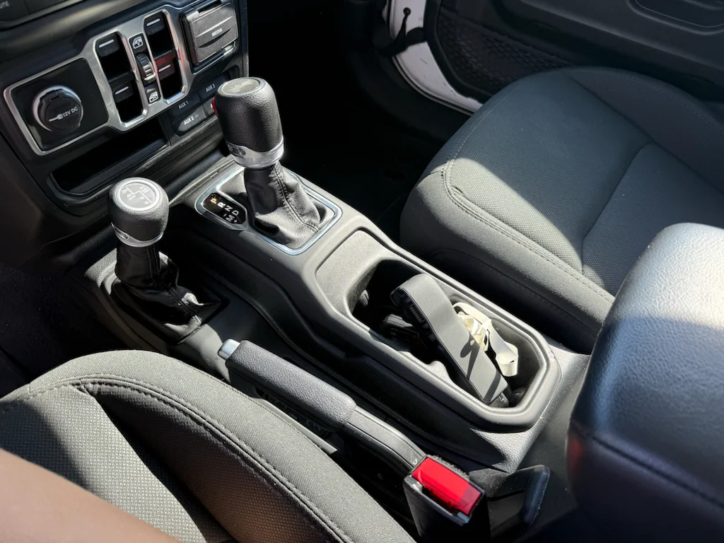 2023 Jeep Wrangler 4xe Willys 4XE - Photo 19