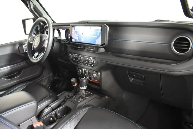 Used 2024 Black Jeep High Altitude 4xe image 37