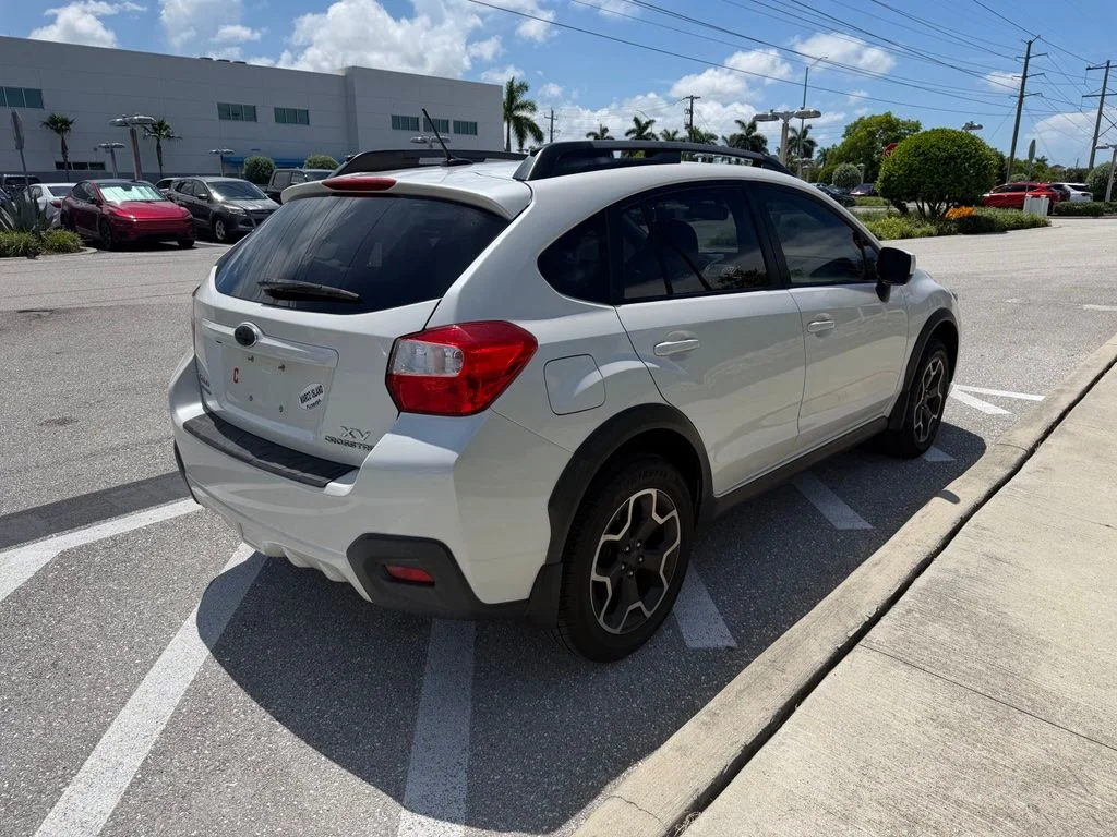 Used 2014 Satin White Pearl Subaru 2.0i Limited image 4