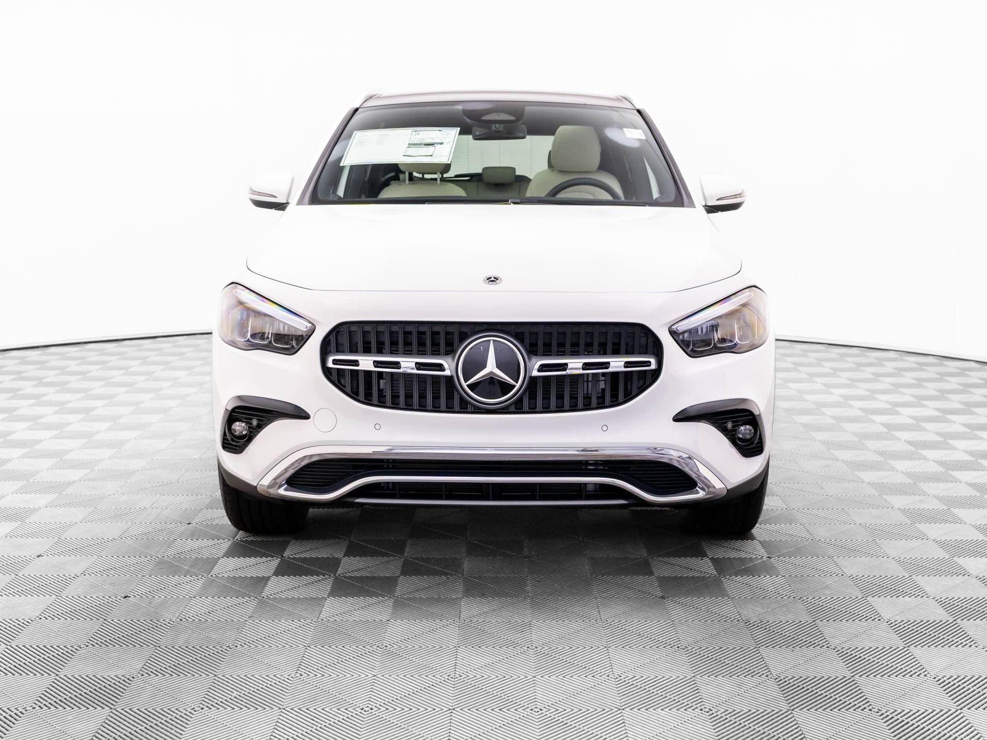 New 2026 Polar White Mercedes-Benz GLA 250 image 49