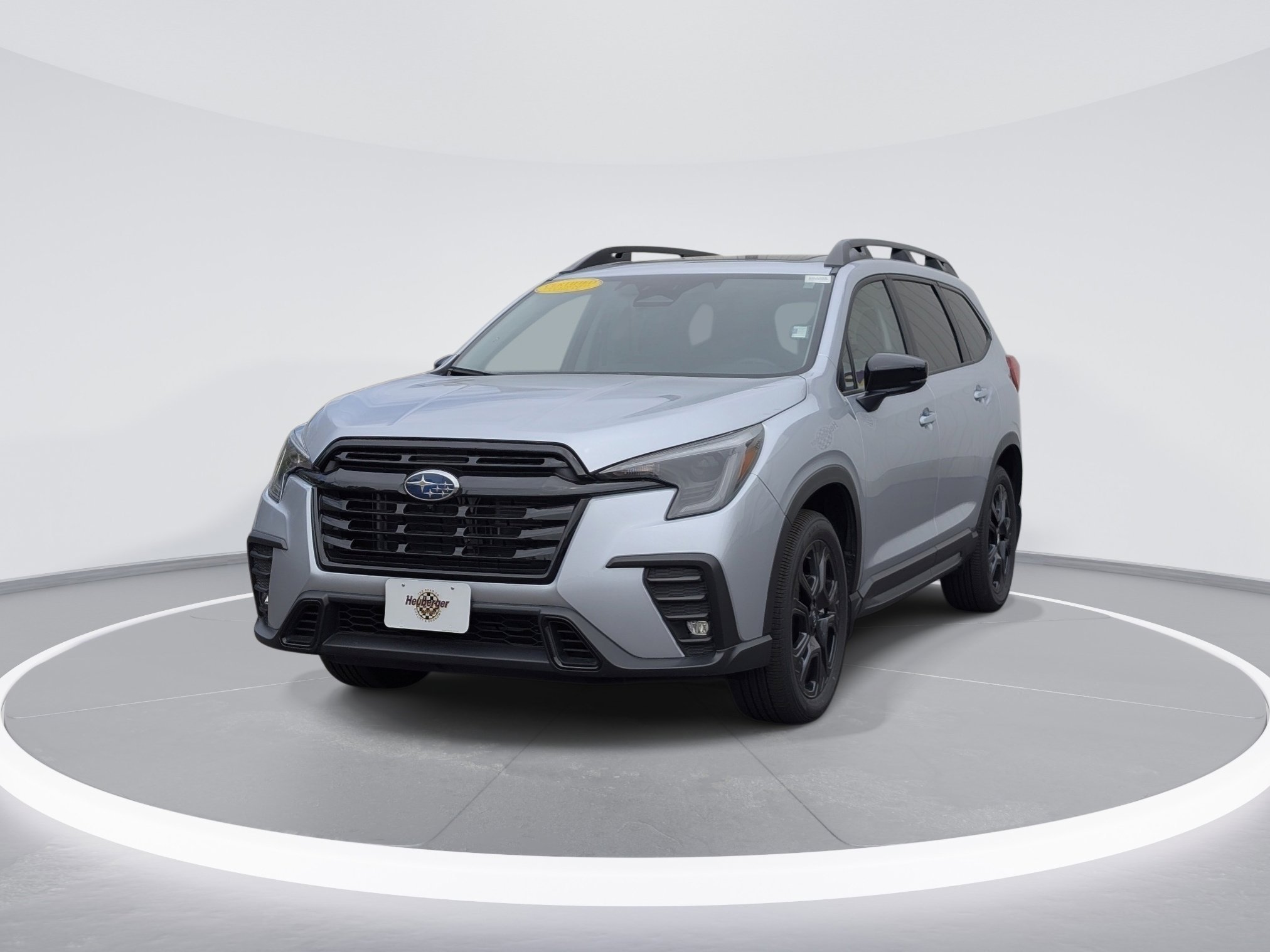 Certified Used 2025 Ice Silver Metallic Subaru Onyx Edition Touring image 3