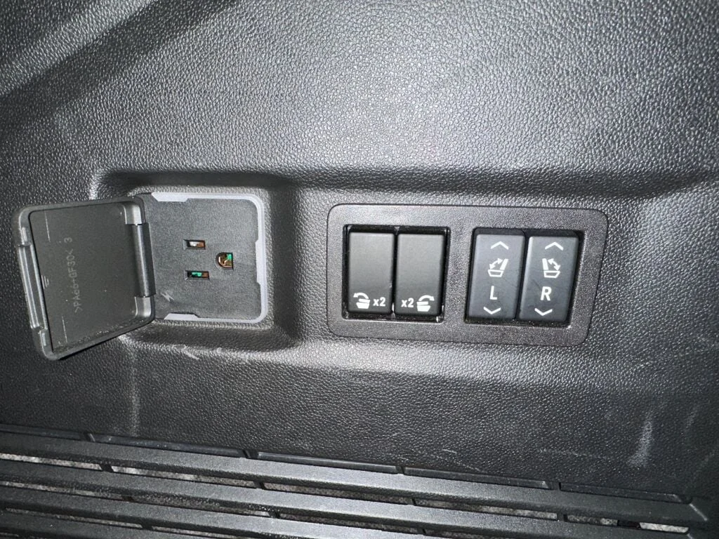2024 Chevrolet Tahoe High Country - Photo 29