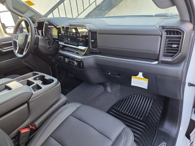 New 2026 Summit White Chevrolet LTZ image 44