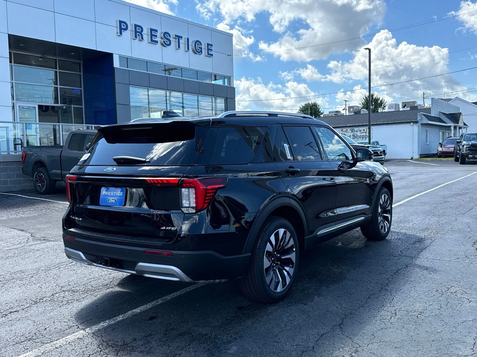 New 2026 Agate Black Metallic Ford Platinum™ image 15