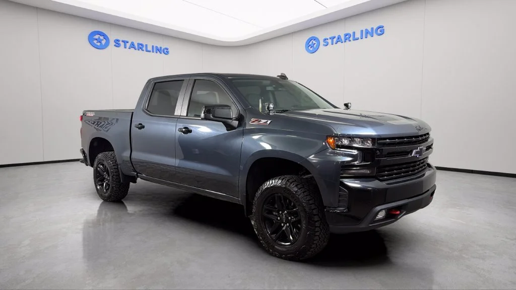 Used 2021 SHADOW GRAY METALLIC Chevrolet LT Trail Boss image 14