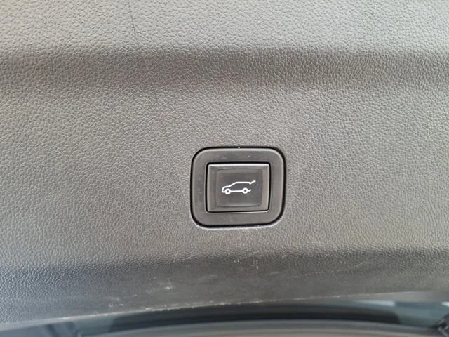 Used 2023 Summit White GMC AT4 image 8