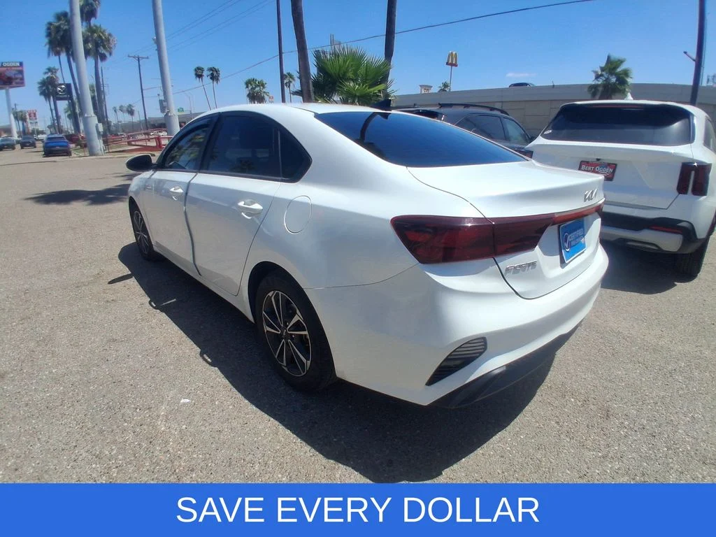 Used 2024 White Kia LXS image 5