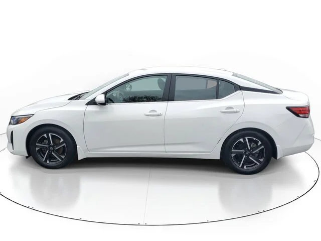 Used 2024 Nissan Sentra SV with VIN 3N1AB8CV4RY383001 for sale in South Holland, IL