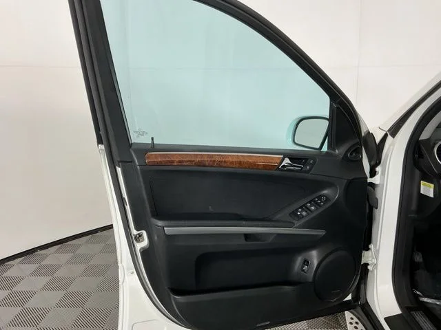 Used 2008  Mercedes-Benz ML 350 image 12