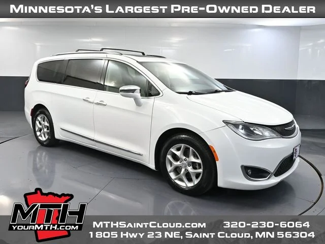Used 2020 White Chrysler Limited image 1