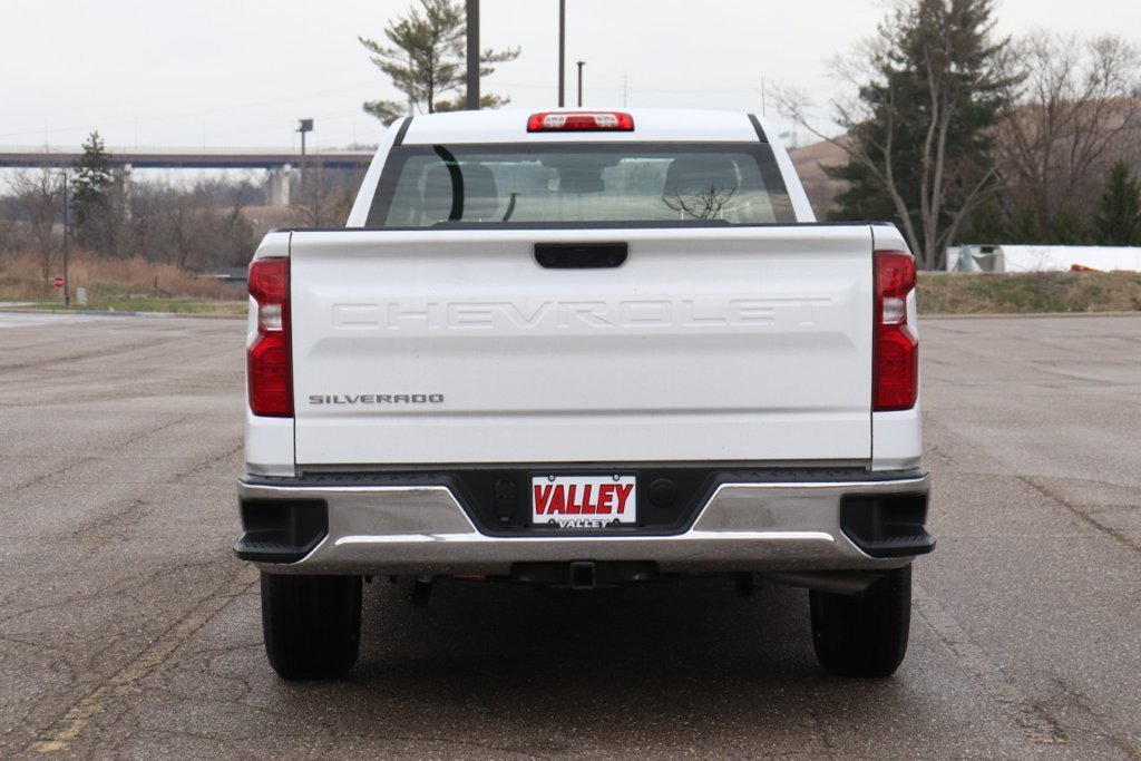 Used 2025 White Chevrolet WT image 8