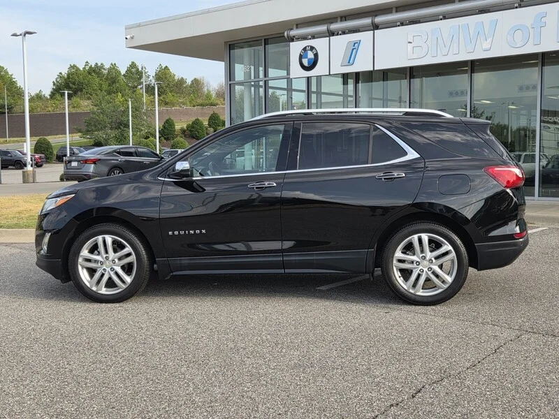 Used 2019 Black Metallic CHEVROLET FWD 4dr Premier w/1LZ image 2
