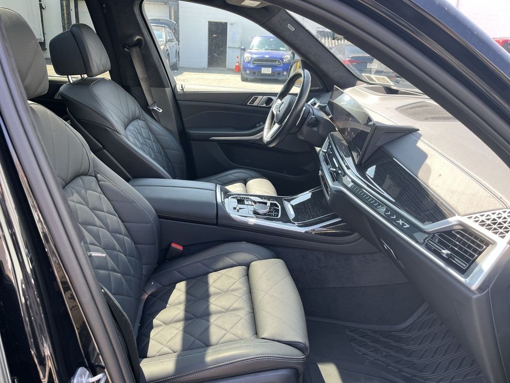 Certified Used 2025 Black BMW xDrive40i image 25