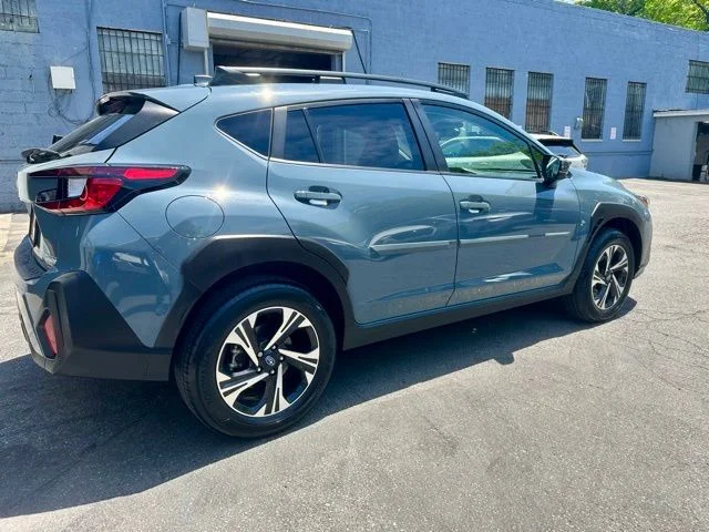 Used 2024 Blue Subaru Premium image 5