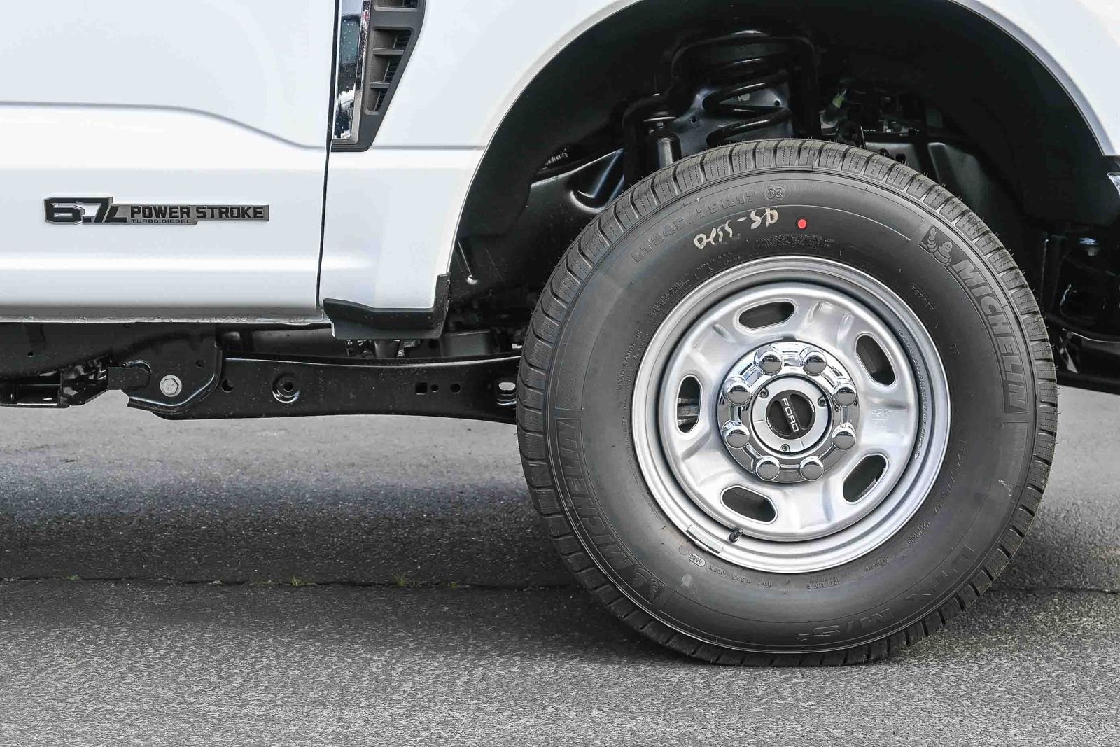 New 2026 Oxford White Ford F-350® XL image 10