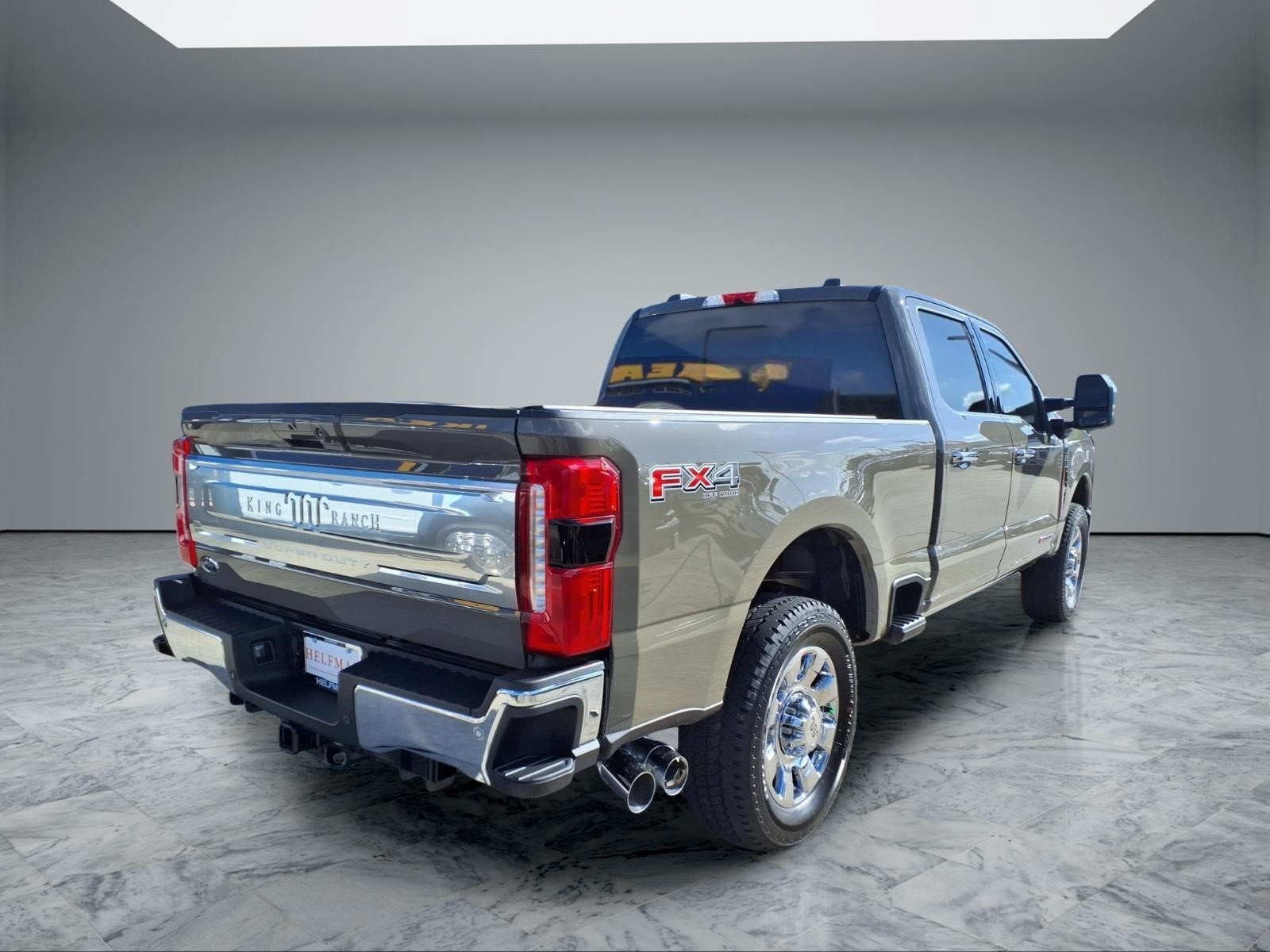 Used 2026 Gray Ford King Ranch image 7