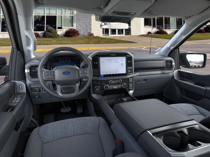 New 2026 Iconic Silver Metallic Ford XLT image 10
