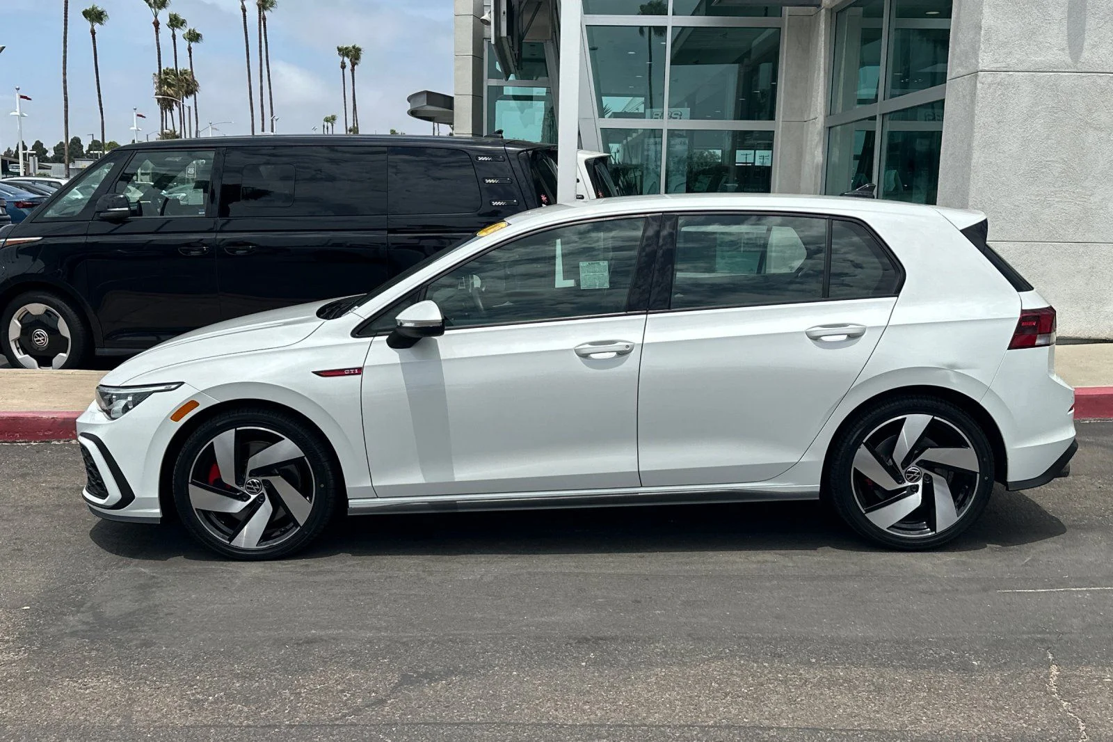 Used 2023 White Volkswagen 2.0T S image 7