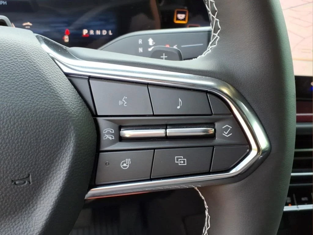 2026 Chevrolet Traverse Z71 - Photo 13