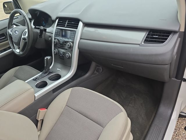 Used 2013 White Ford SEL image 39
