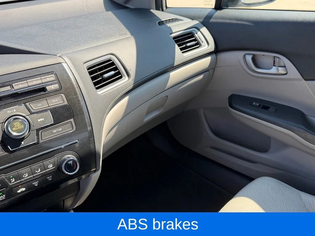Used 2013  Honda LX image 8