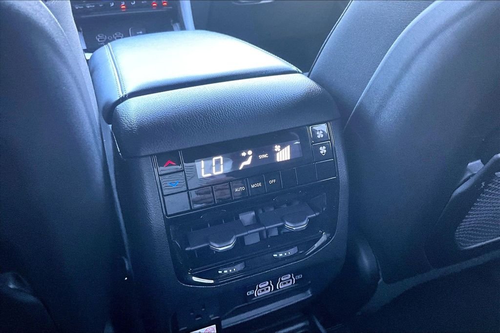 Used 2025 Red Jeep Altitude image 12