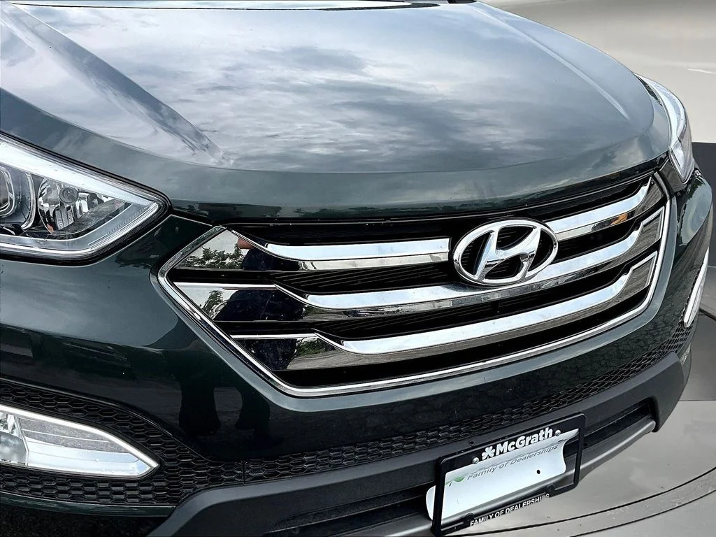 Used 2014 Green Hyundai Base image 34