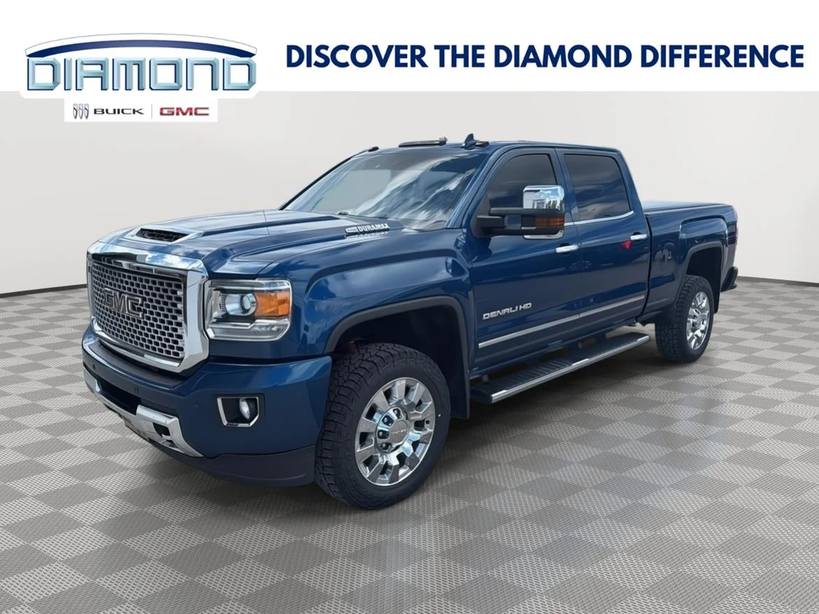 Used 2017 STONE BLUE METALLIC GMC Denali image 1