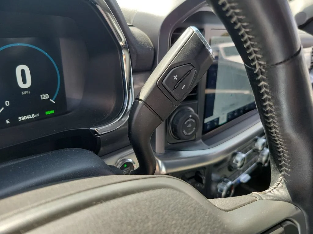 Used 2022 Black Ford LARIAT image 16
