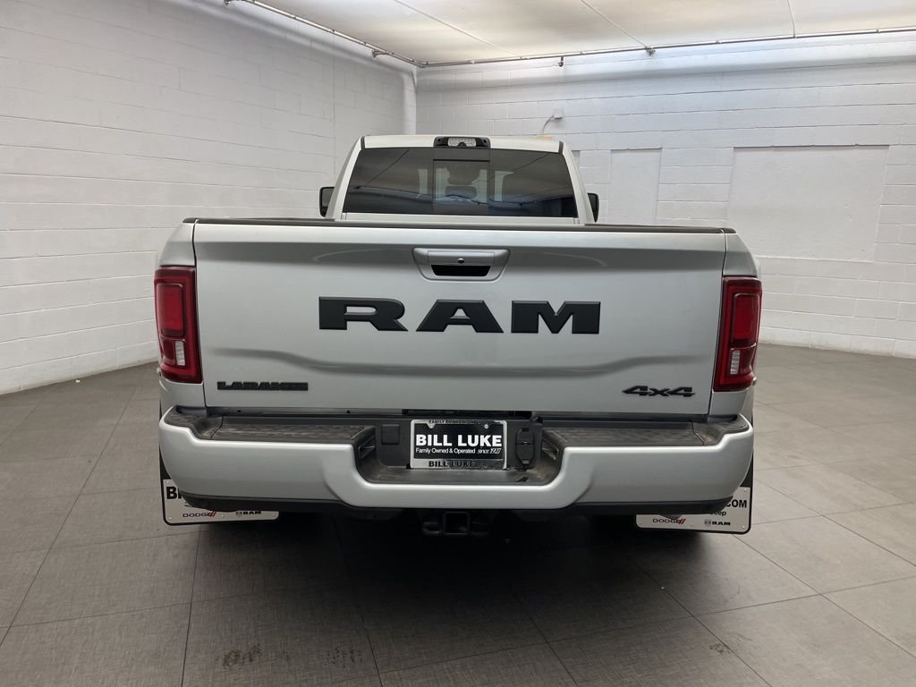 New 2026 Silver-Zynith Exterior Paint RAM Laramie DRW image 4