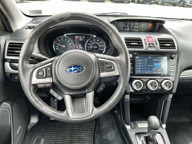 Used 2017 Silver Subaru 2.5i Touring image 13