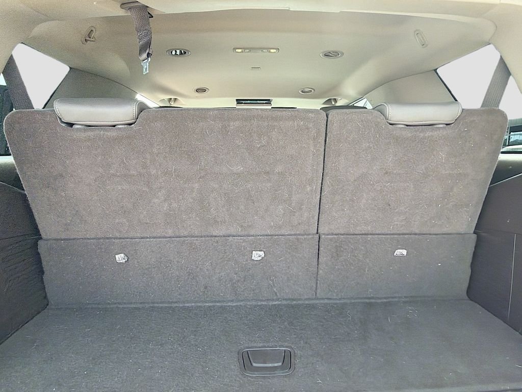Used 2018 White GMC Denali image 29